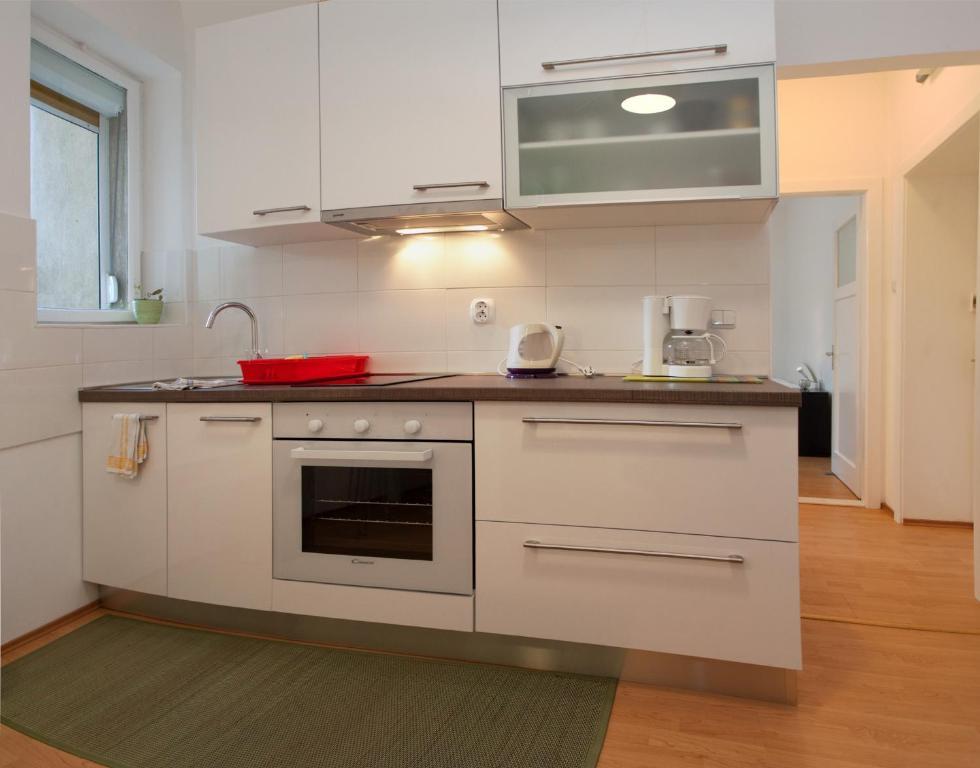 Cro Jet Set Apartments Split Bagian luar foto