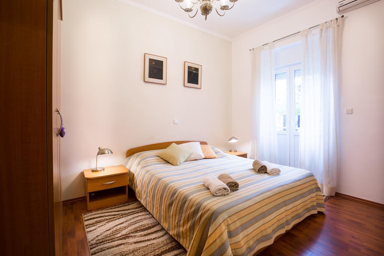 Cro Jet Set Apartments Split Bagian luar foto